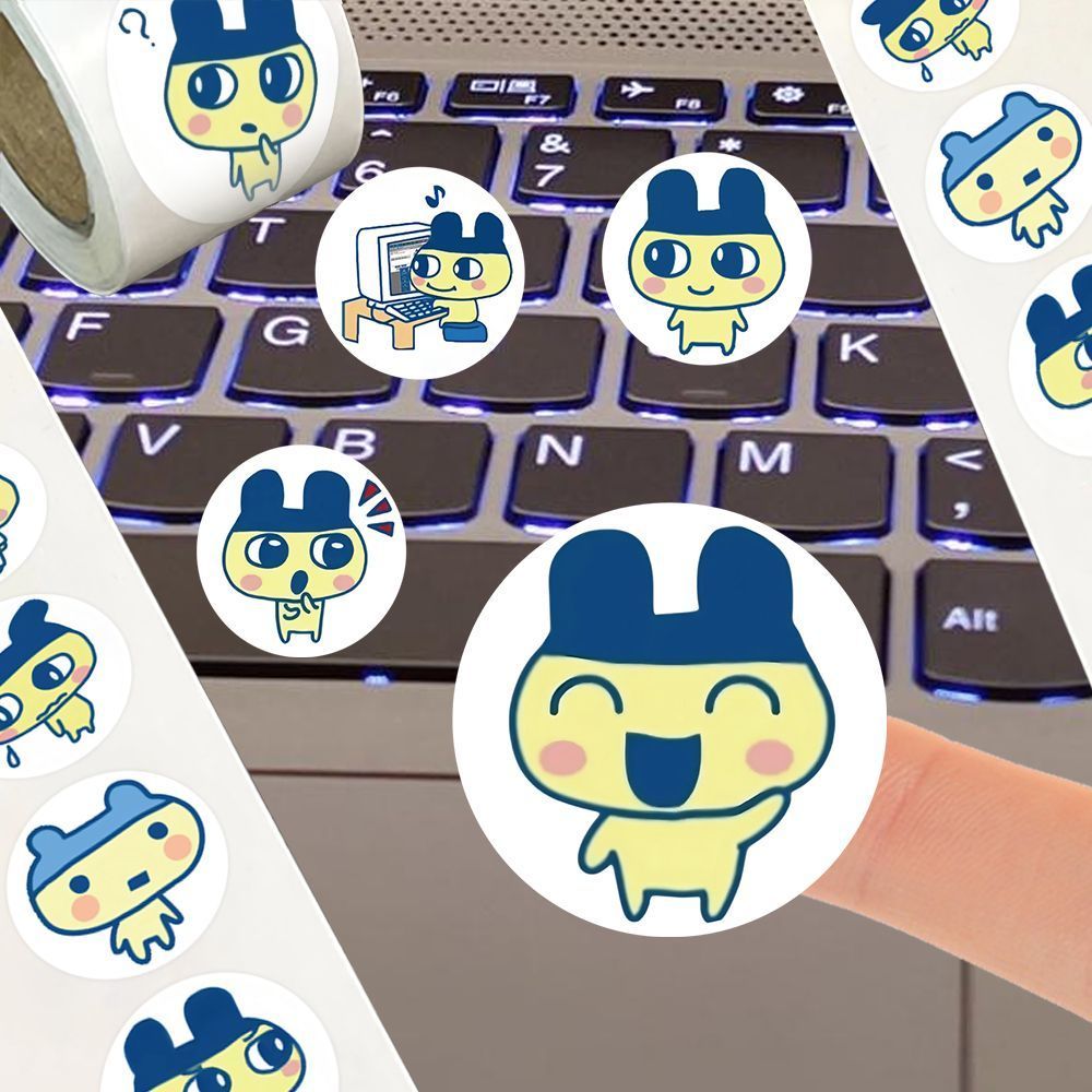漫画風で愛らしいデザインのキュートな表情ステッカーとロールは - Phone Cases You Can Design のレビューと価格